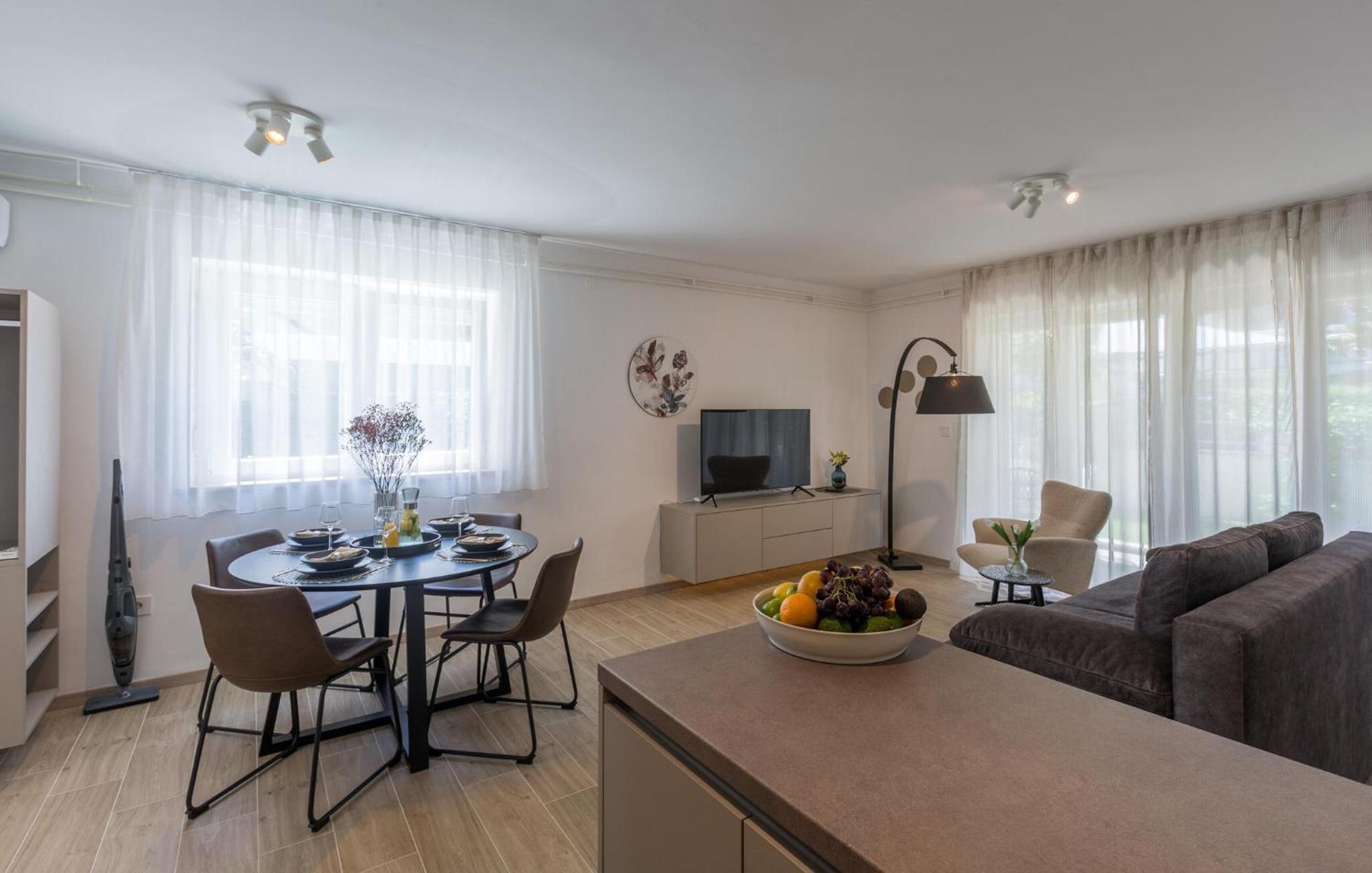 1 Bedroom Beautiful Apartment In Poreč Buitenkant foto