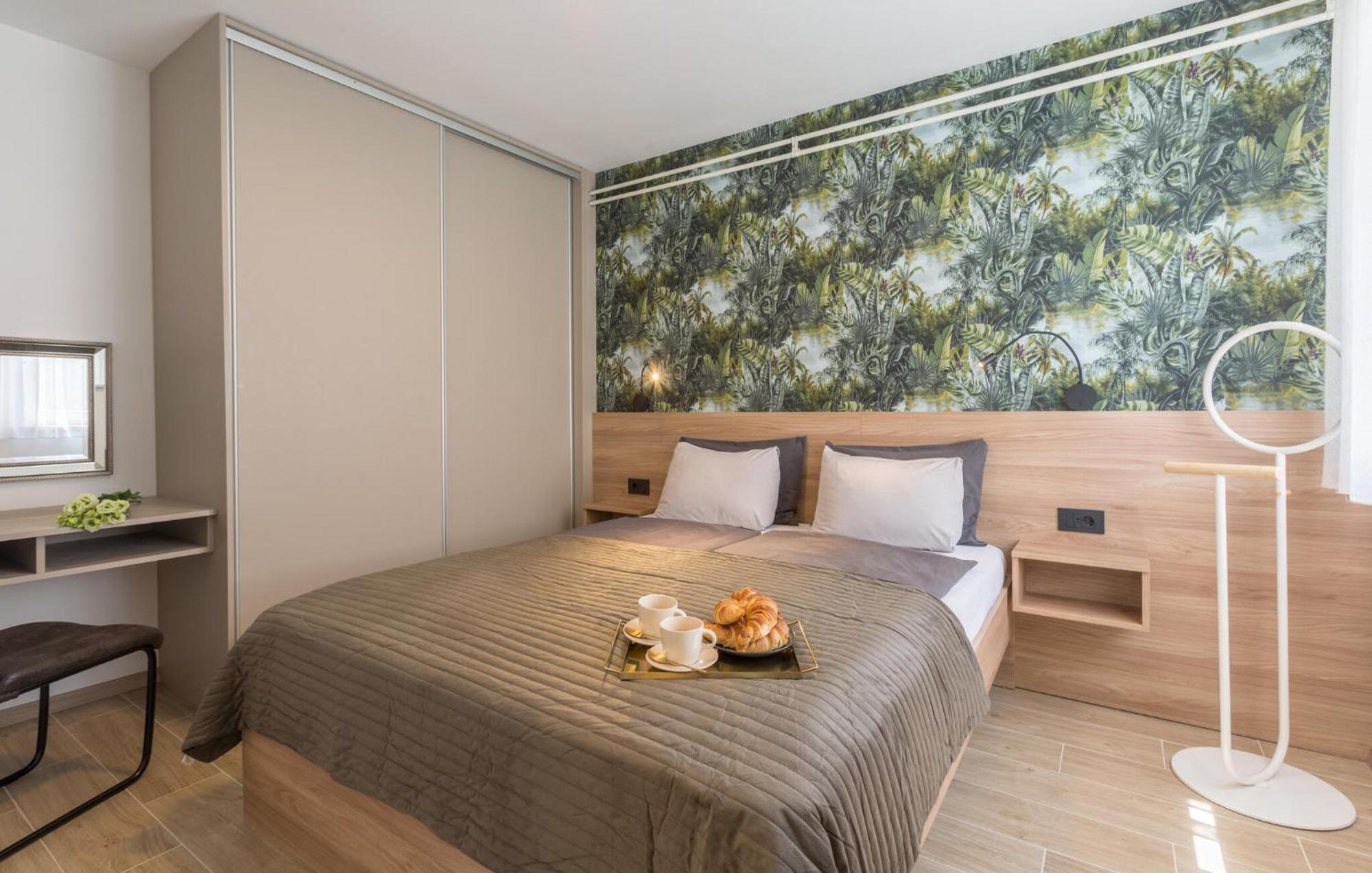 1 Bedroom Beautiful Apartment In Poreč Buitenkant foto
